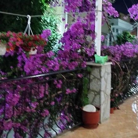 Elena Apartament Sarandë Eksteriør bilde